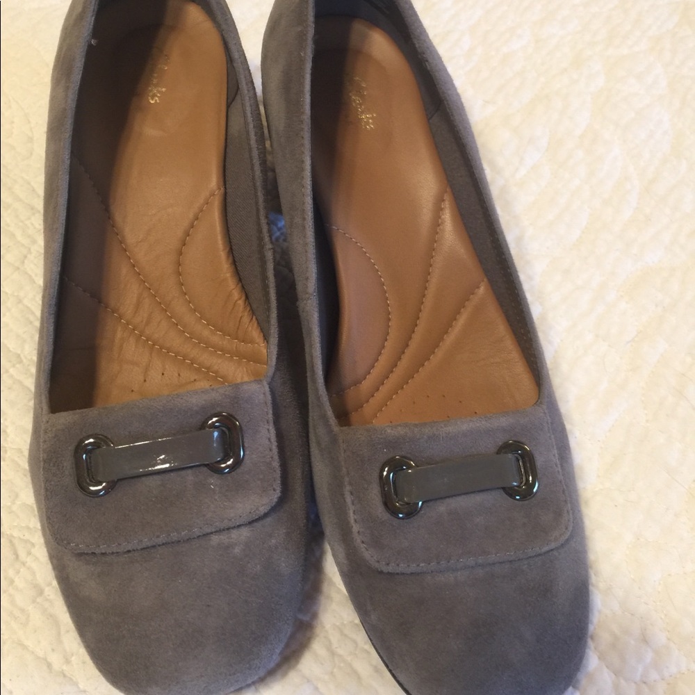 Women’s Clarks- gray suede shoes